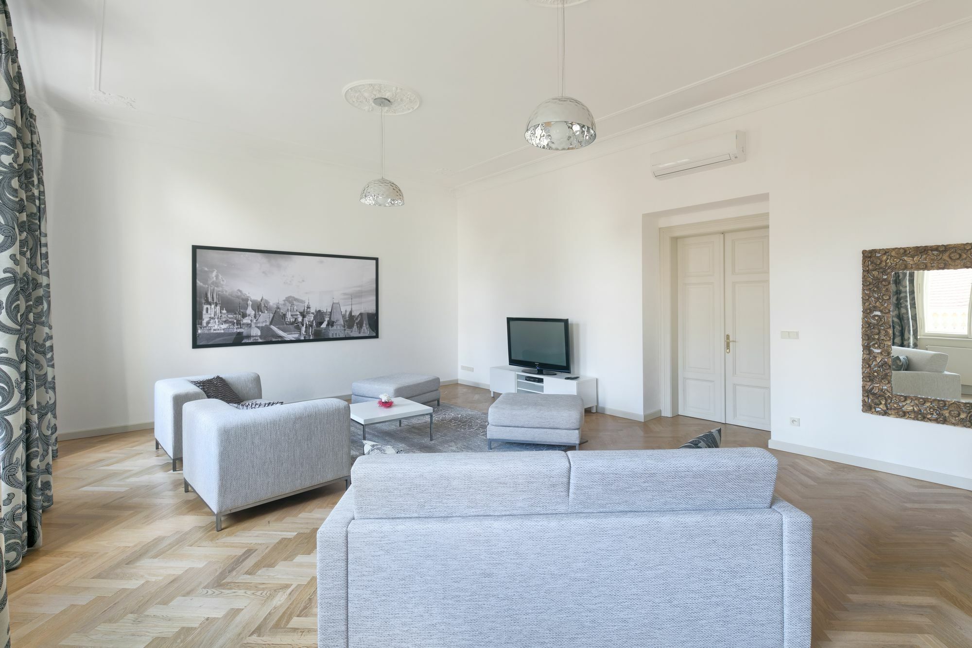 Opletalova Appartamento